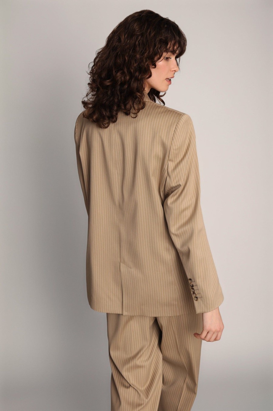 Missen MUNTHE | Lussima Outerwear Beige